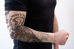 Tattoo Ärmel Strümpfe Monster Skull